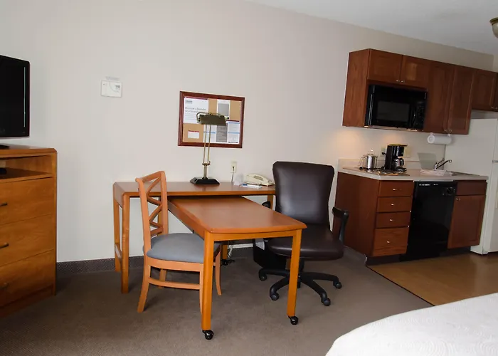 Mainstay Suites Emporia